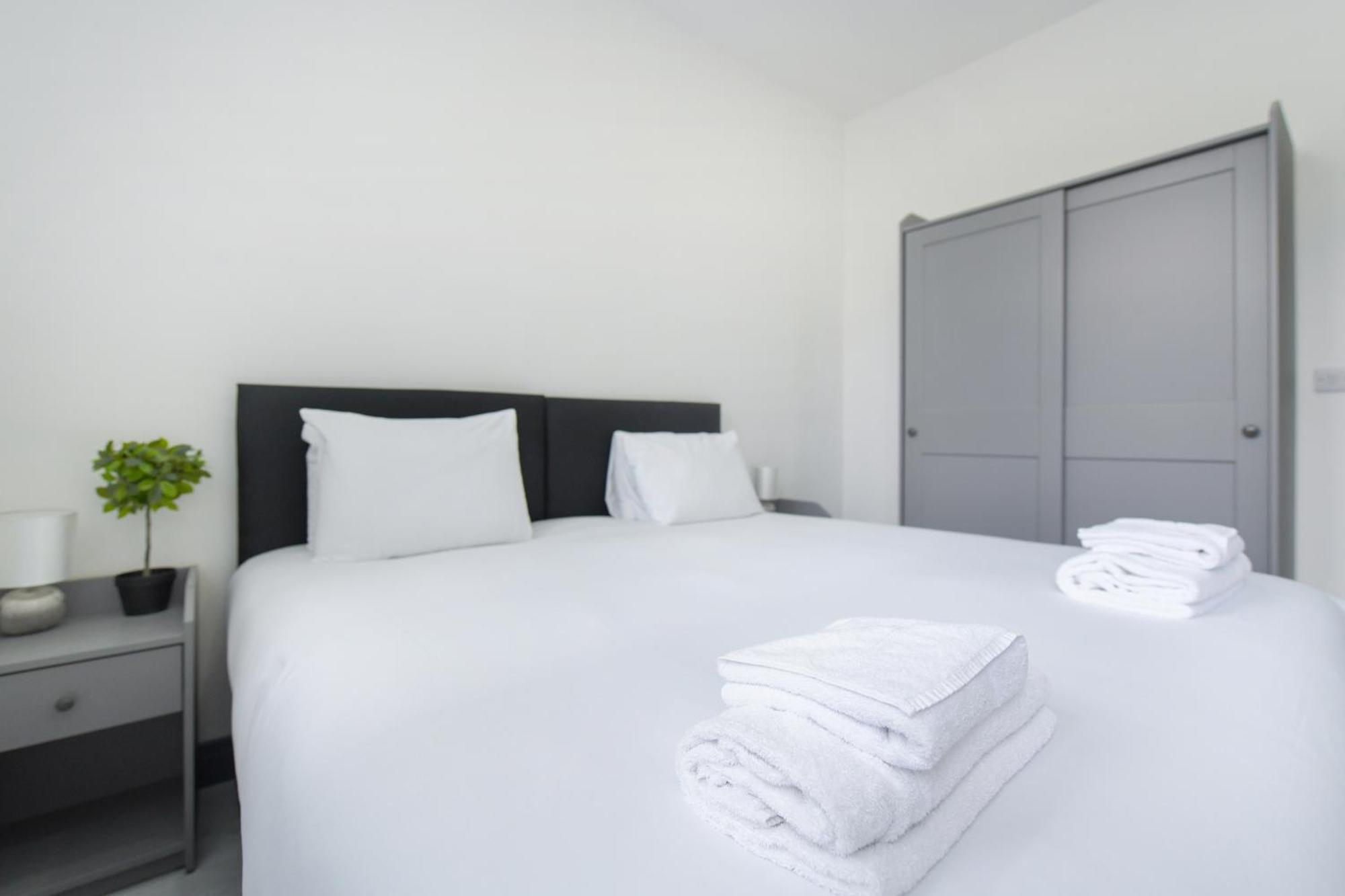 Nottingham City Centre Short Stay Apartments With Parking Pokoj fotografie